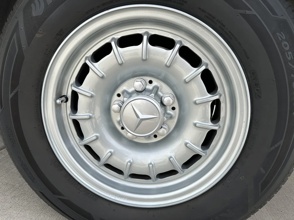 1984 Mercedes-Benz C126 S-Class Coupe - Image 31 of 31