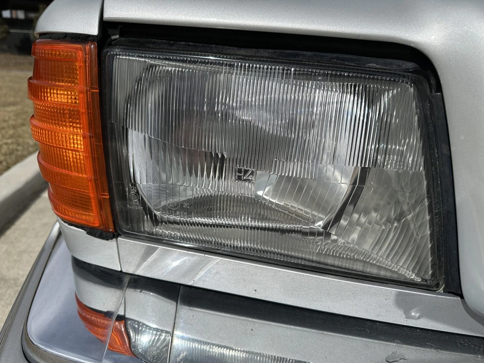 1984 Mercedes-Benz C126 S-Class Coupe - Image 17 of 31