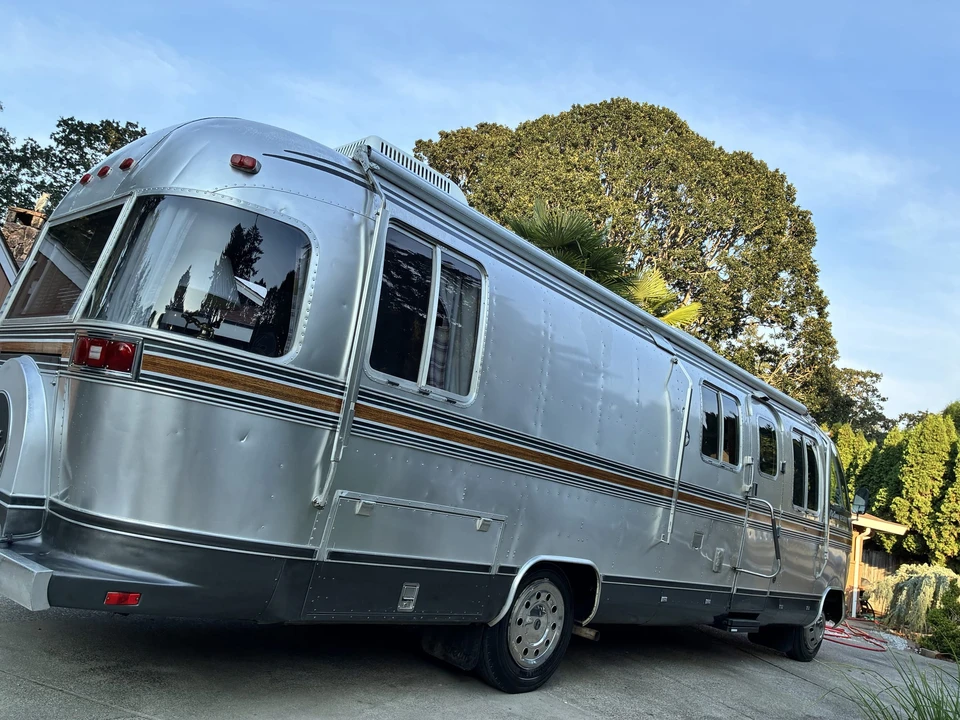 1985 Airstream - Image 9 of 31