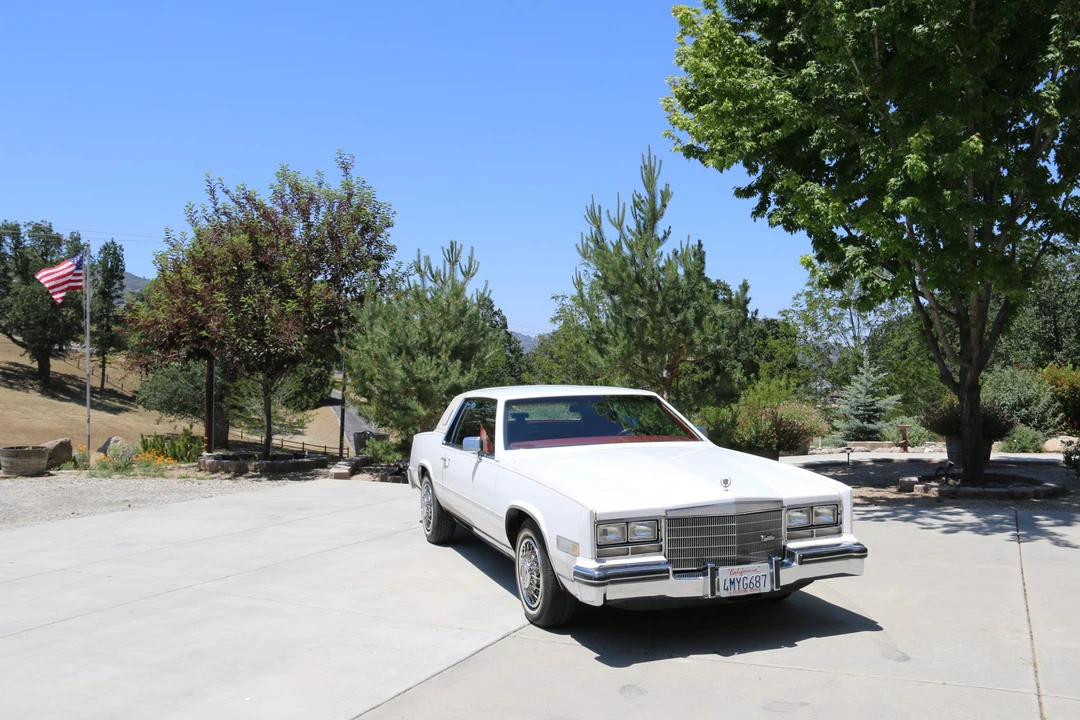 1985 Cadillac Eldorado 10th Gen - Image 15 of 31