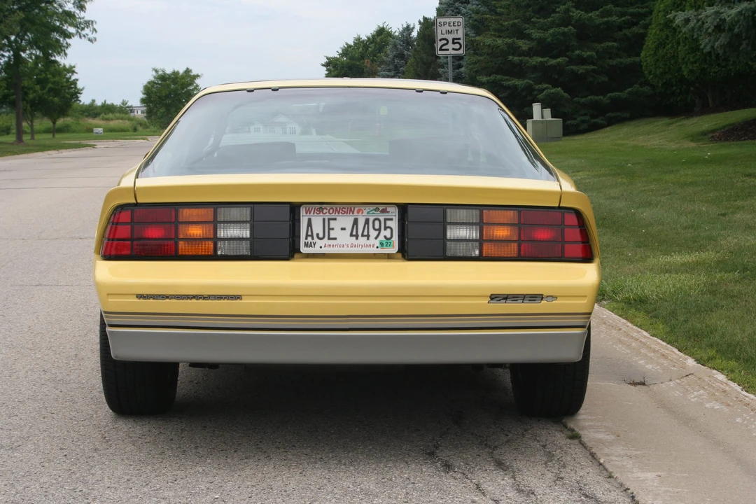 1985 Chevrolet Camaro IROC-Z & Z28 3rd Gen - Image 5 of 31