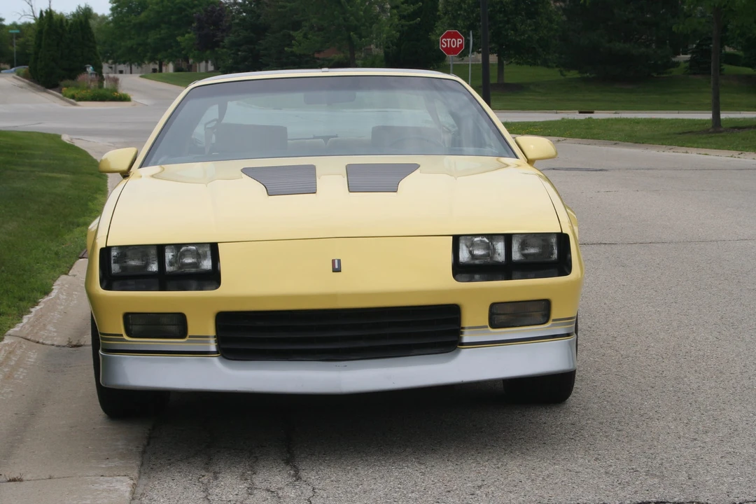 1985 Chevrolet Camaro IROC-Z & Z28 3rd Gen - Image 9 of 31