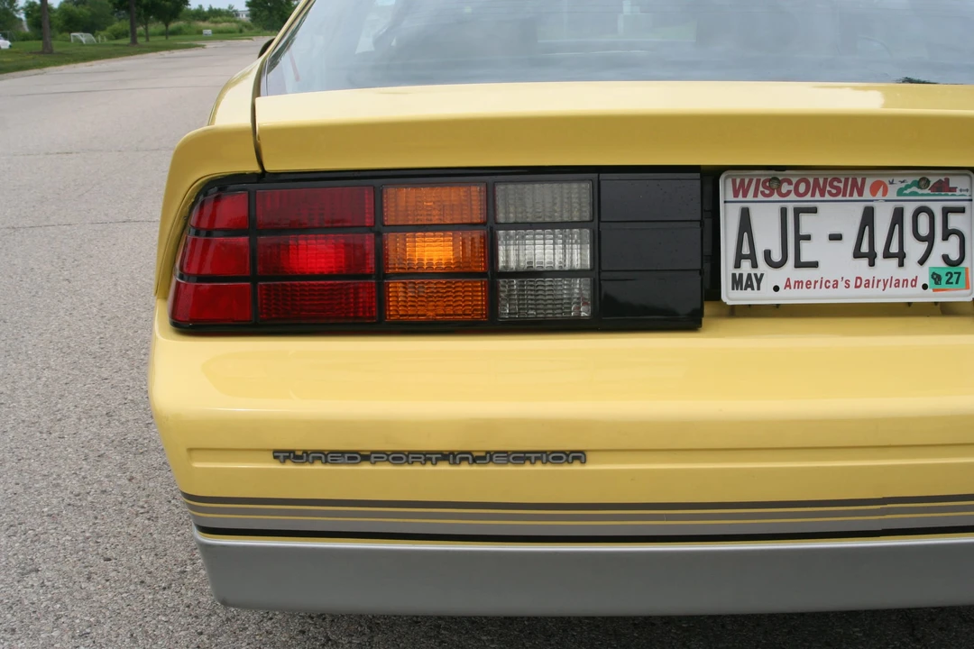 1985 Chevrolet Camaro IROC-Z & Z28 3rd Gen - Image 18 of 31