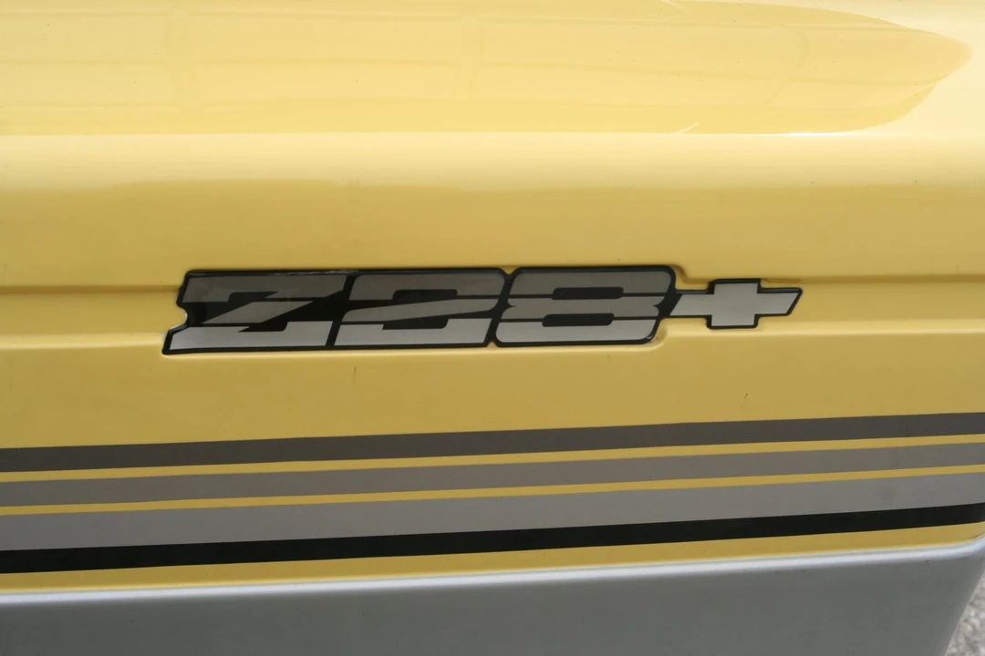 1985 Chevrolet Camaro IROC-Z & Z28 3rd Gen - Image 21 of 31