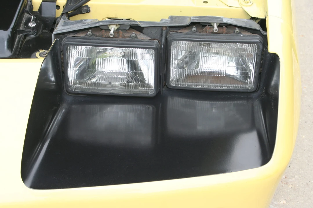 1985 Chevrolet Camaro IROC-Z & Z28 3rd Gen - Image 14 of 31
