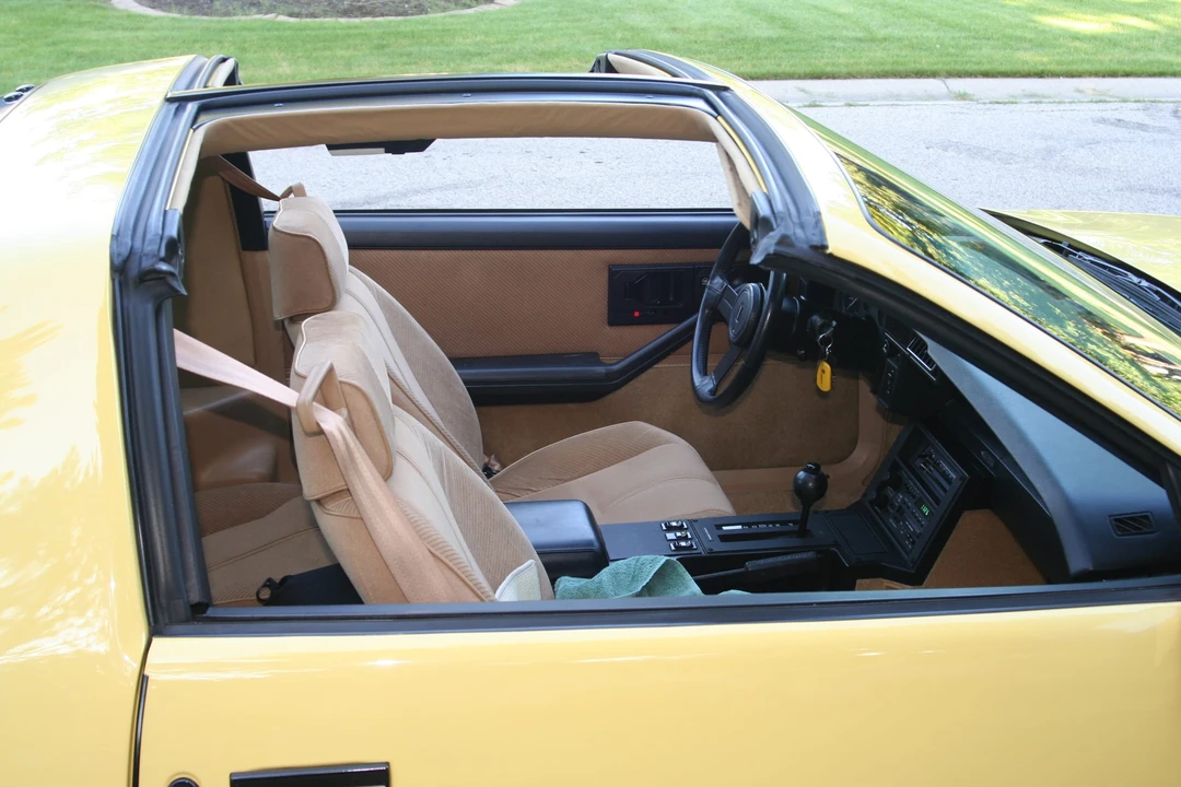 1985 Chevrolet Camaro IROC-Z & Z28 3rd Gen - Image 24 of 31