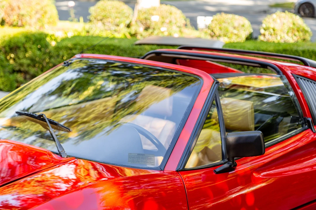 1985 Ferrari 308 GTS QV - Image 17 of 31