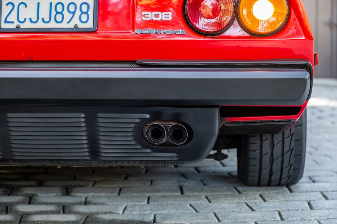 1985 Ferrari 308 GTS QV - Image 27 of 31
