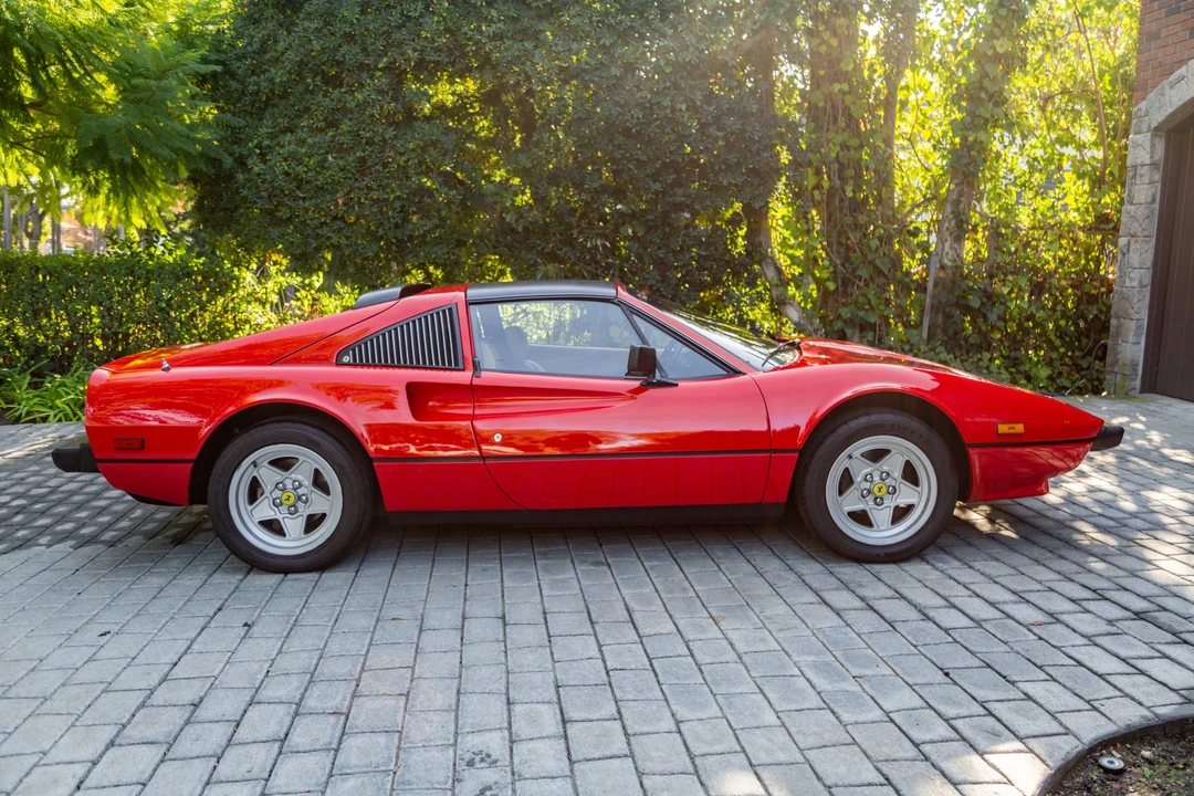 1985 Ferrari 308 GTS QV - Image 8 of 31