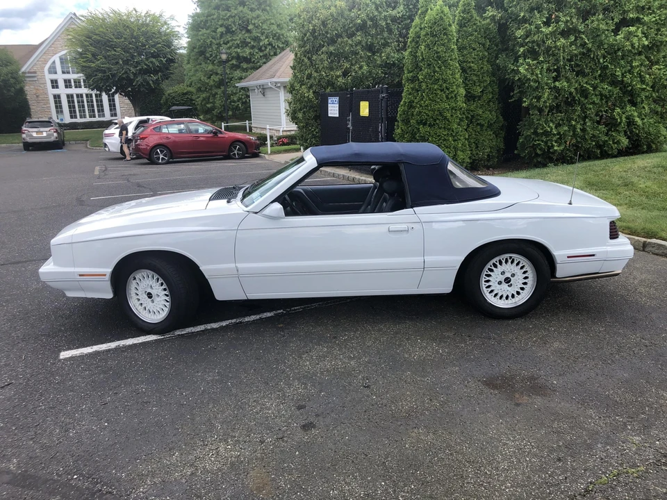 1985 Mercury Capri - Image 28 of 31