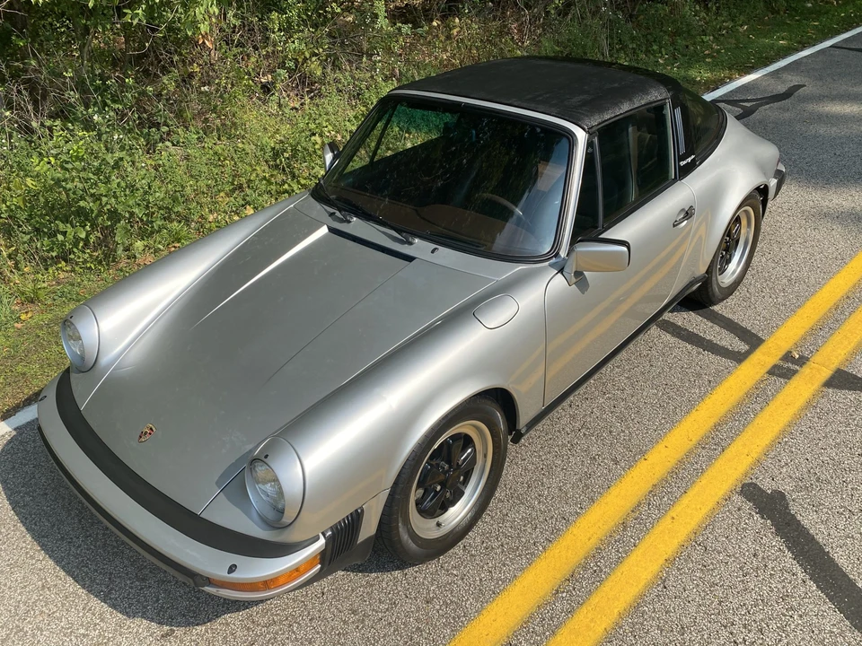 1985 Porsche 911 Carrera 3.2 - Image 20 of 31