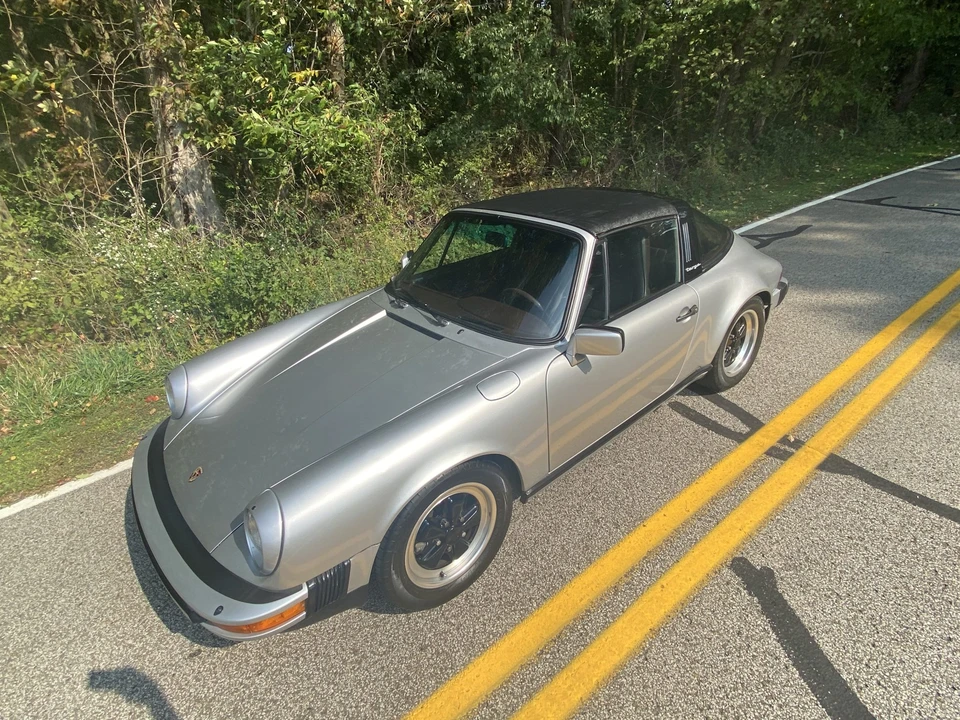 1985 Porsche 911 Carrera 3.2 - Image 18 of 31