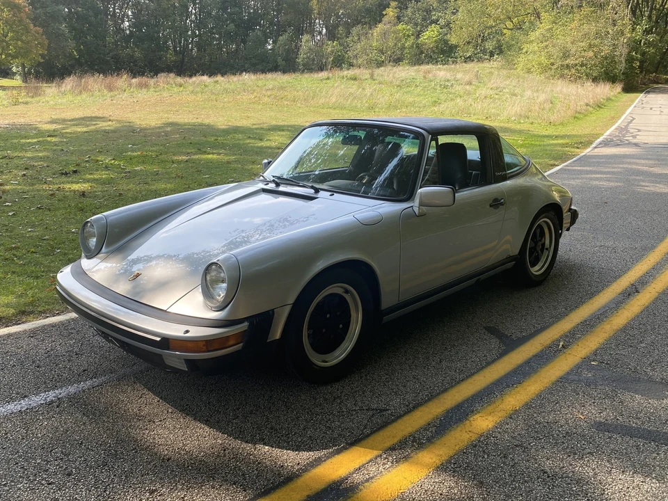 1985 Porsche 911 Carrera 3.2 - Image 8 of 31