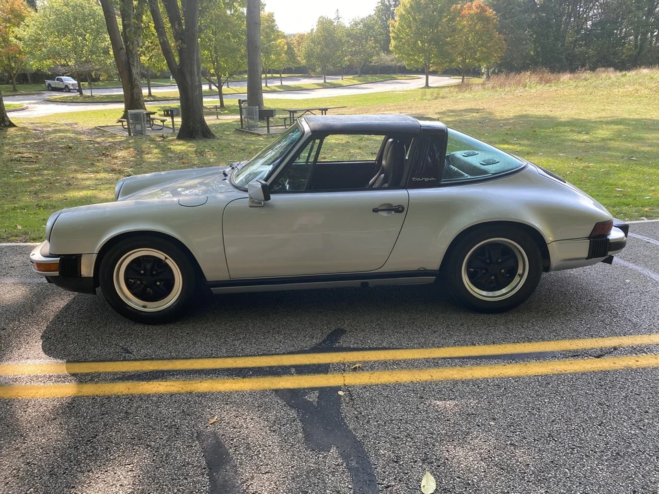 1985 Porsche 911 Carrera 3.2 - Image 22 of 31