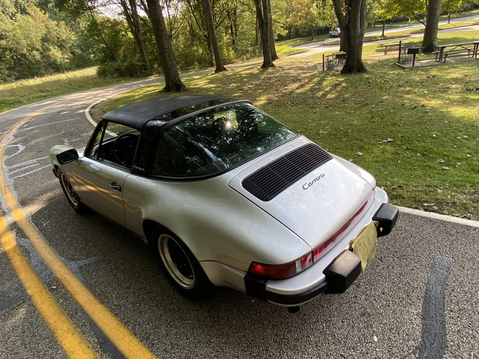1985 Porsche 911 Carrera 3.2 - Image 29 of 31