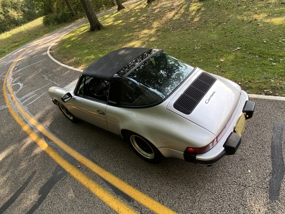 1985 Porsche 911 Carrera 3.2 - Image 28 of 31