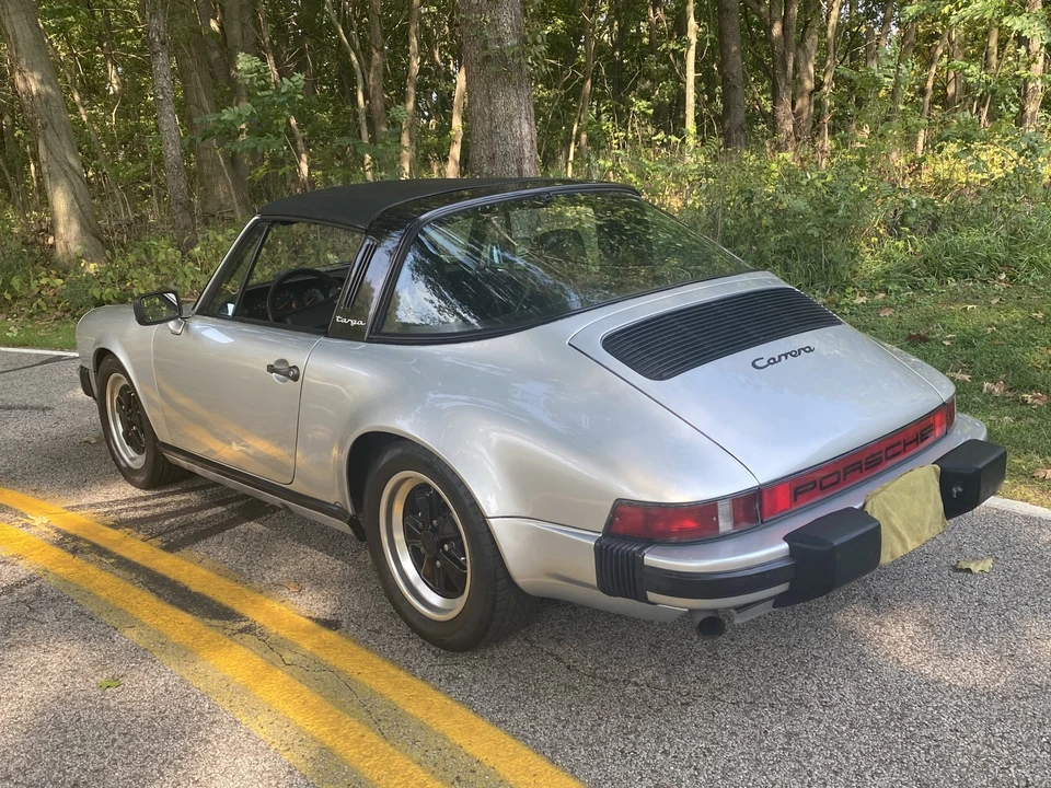 1985 Porsche 911 Carrera 3.2 - Image 26 of 31