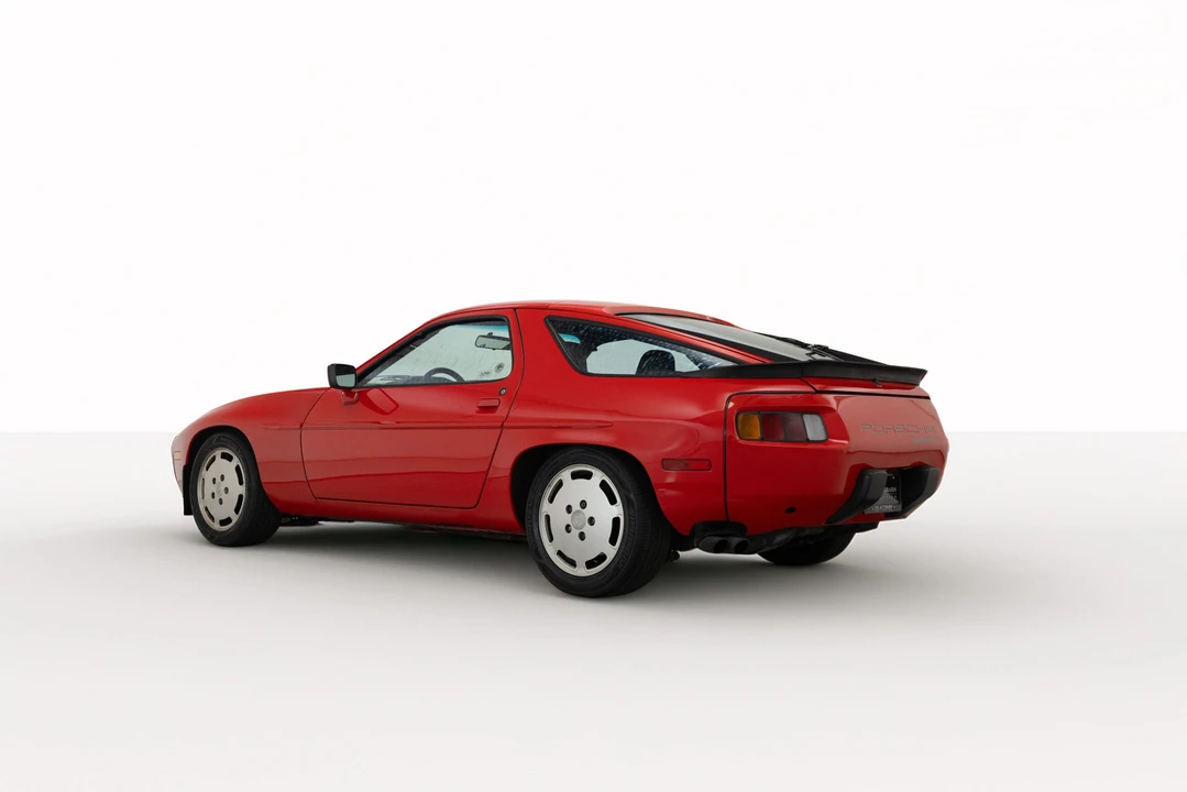 1985 Porsche 928 S - Image 18 of 31