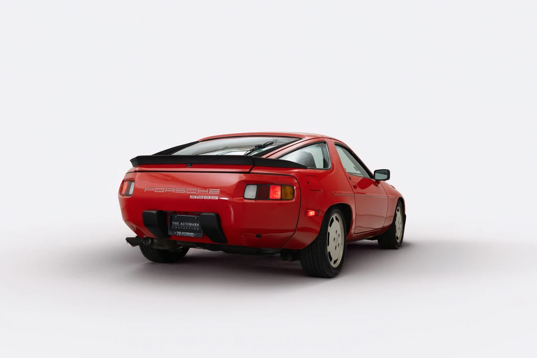 1985 Porsche 928 S - Image 16 of 31