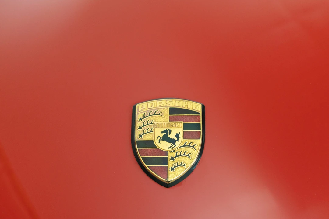 1985 Porsche 928 S - Image 28 of 31