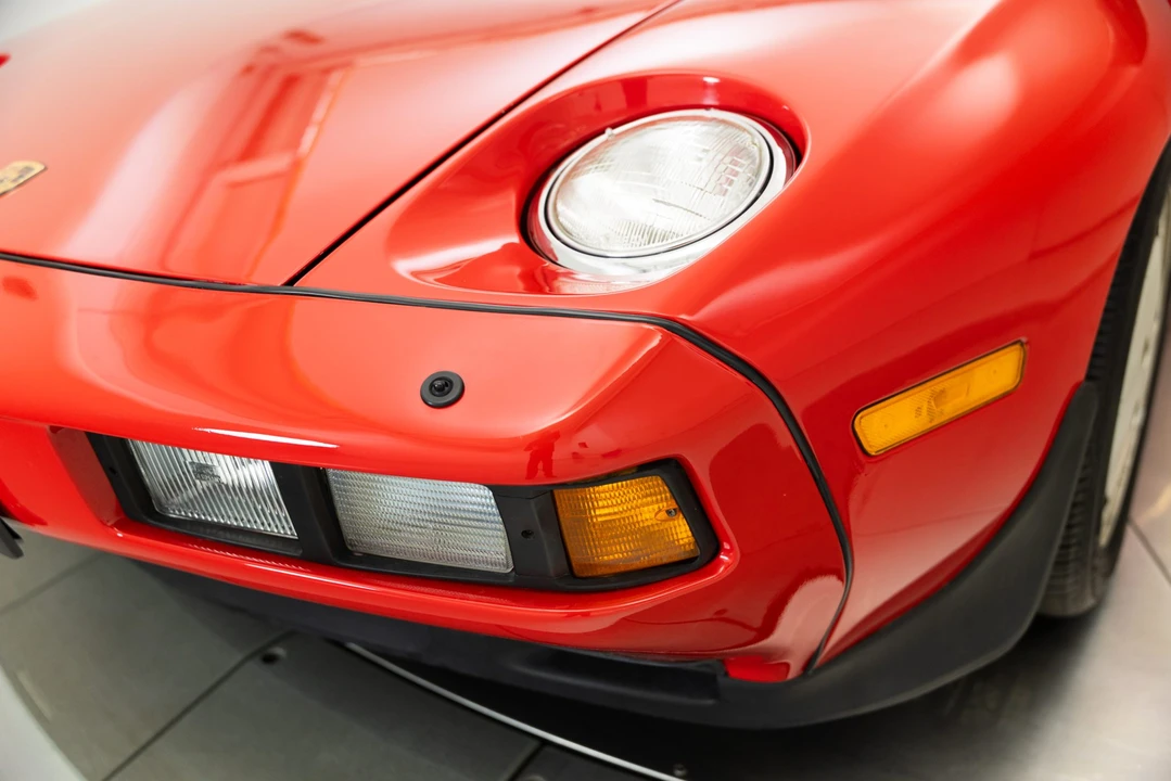 1985 Porsche 928 S - Image 25 of 31