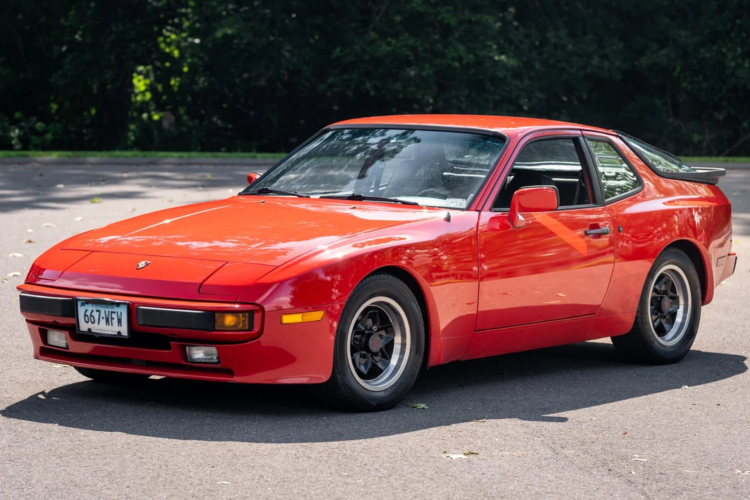 1985 Porsche 944 - Image 3 of 31