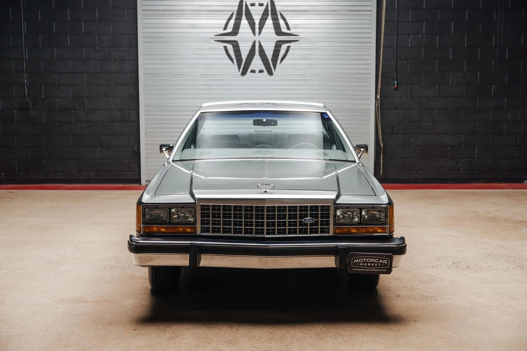 1986 Ford LTD - Image 4 of 31