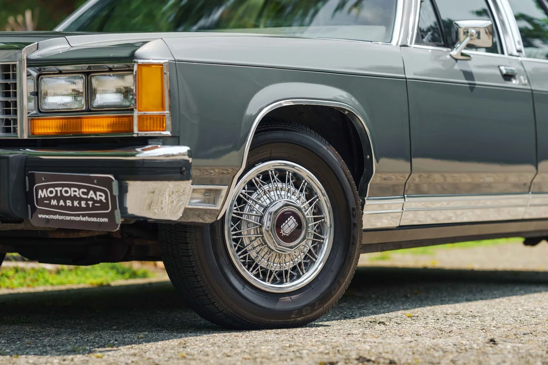 1986 Ford LTD - Image 22 of 31