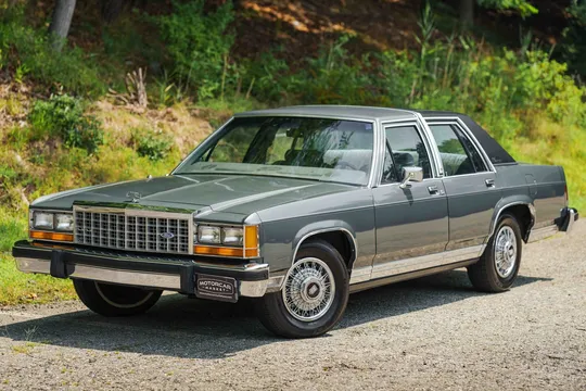 1986 Ford LTD Crown Victoria