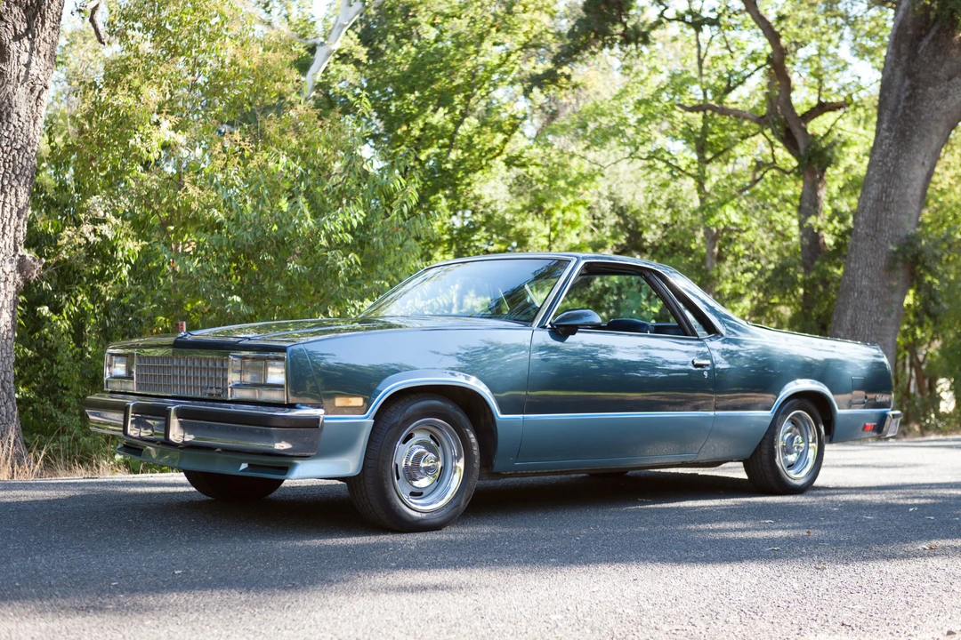 1986 GMC Sprint/Caballero - Image 2 of 31