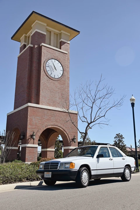 1986 Mercedes-Benz 190E - Image 3 of 31