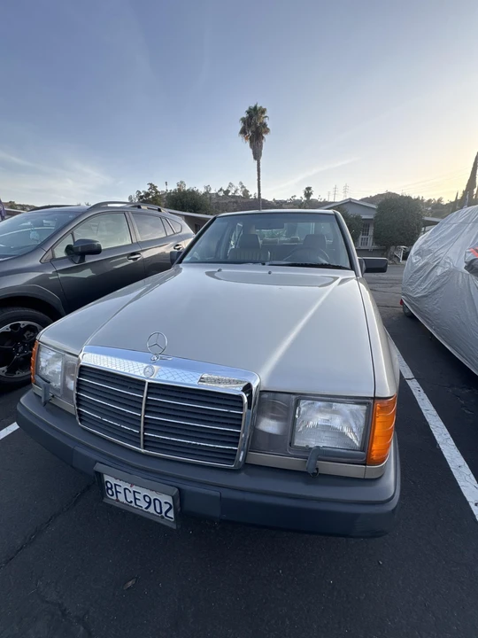 1986 Mercedes-Benz W124 E-Class - Image 6 of 31