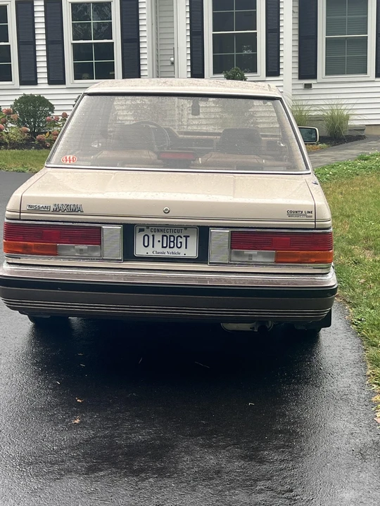 1986 Nissan Maxima 2nd Gen - Image 8 of 31