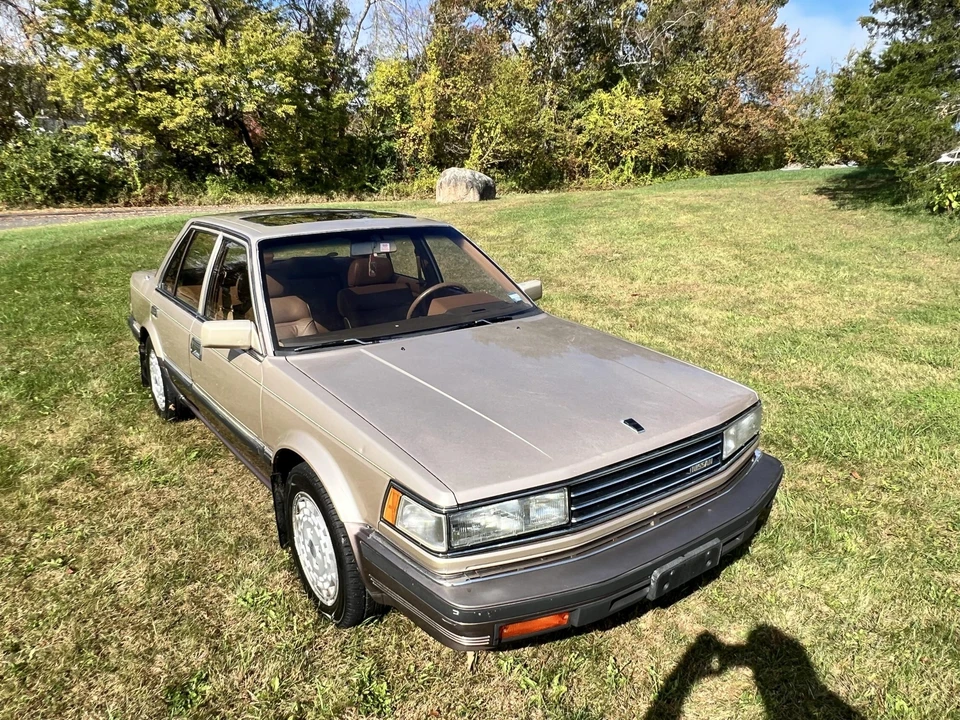1986 Nissan Maxima 2nd Gen - Image 12 of 31