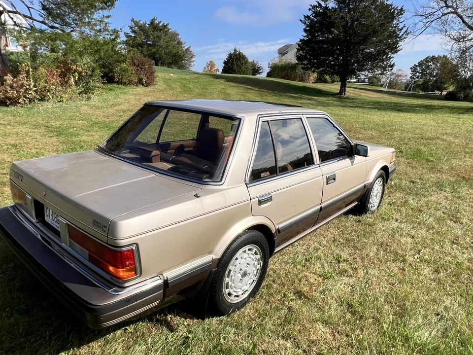 1986 Nissan Maxima 2nd Gen - Image 9 of 31