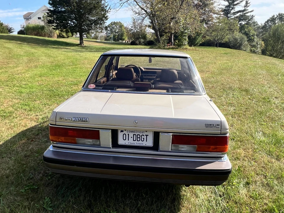 1986 Nissan Maxima 2nd Gen - Image 7 of 31