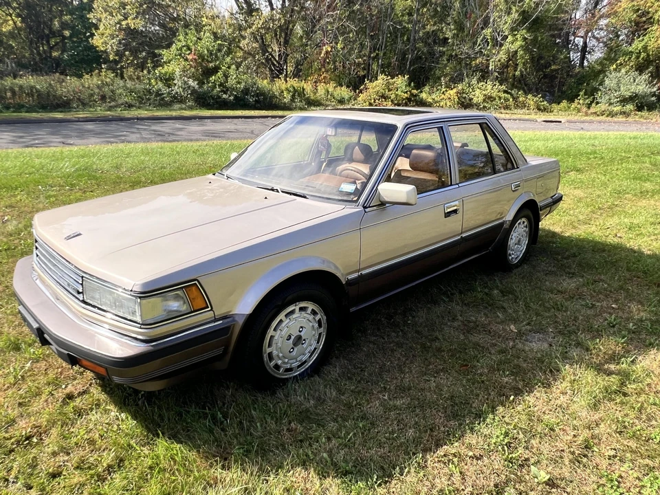 1986 Nissan Maxima 2nd Gen - Image 3 of 31