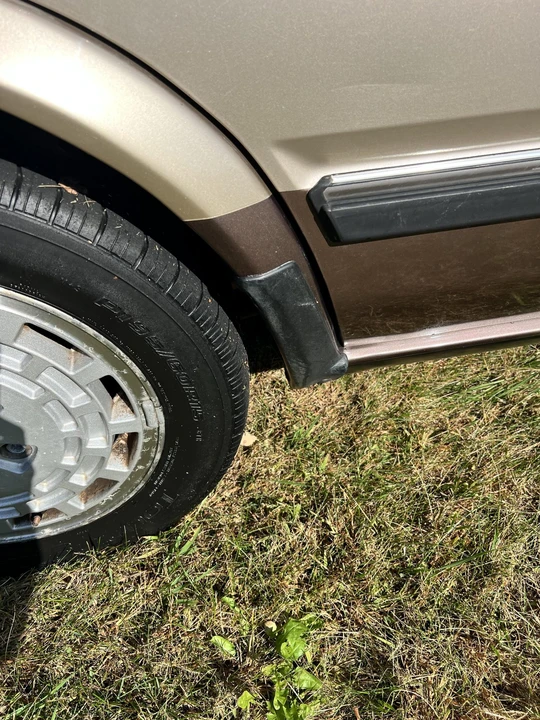 1986 Nissan Maxima 2nd Gen - Image 28 of 31
