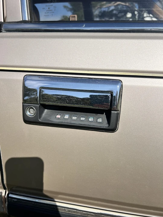 1986 Nissan Maxima 2nd Gen - Image 15 of 31