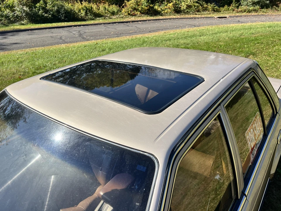 1986 Nissan Maxima 2nd Gen - Image 24 of 31