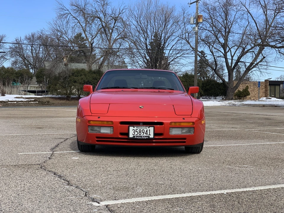 1986 Porsche 944 Turbo - Image 10 of 31