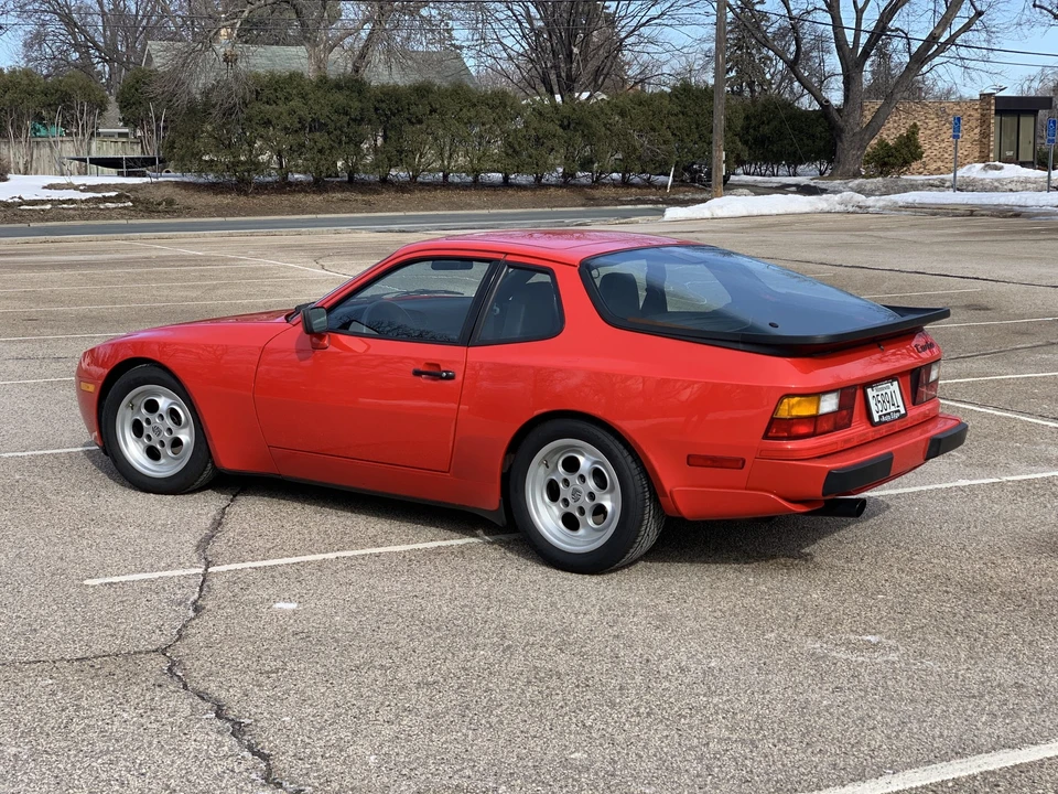 1986 Porsche 944 Turbo - Image 4 of 31