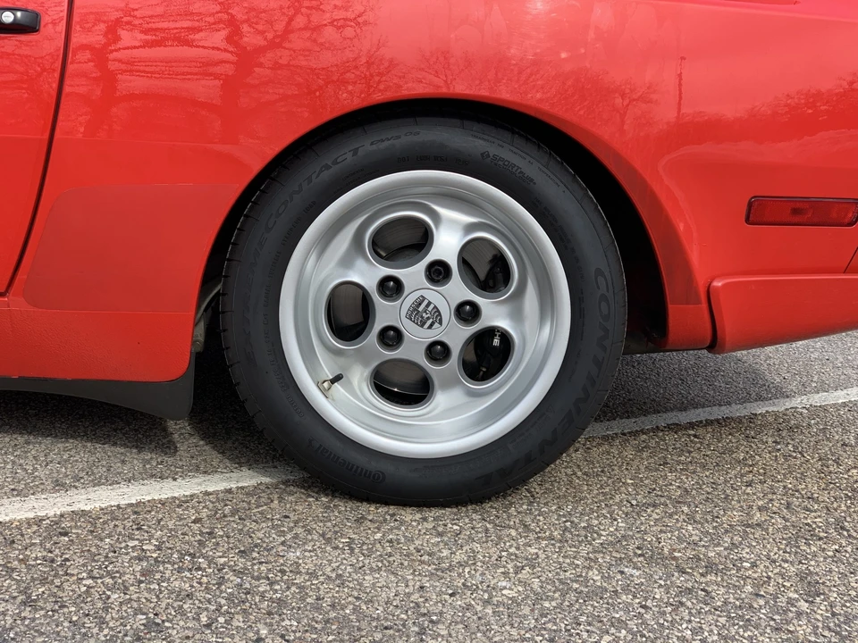 1986 Porsche 944 Turbo - Image 27 of 31