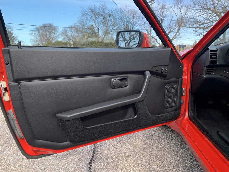 1986 Porsche 944 Turbo - Image 30 of 31