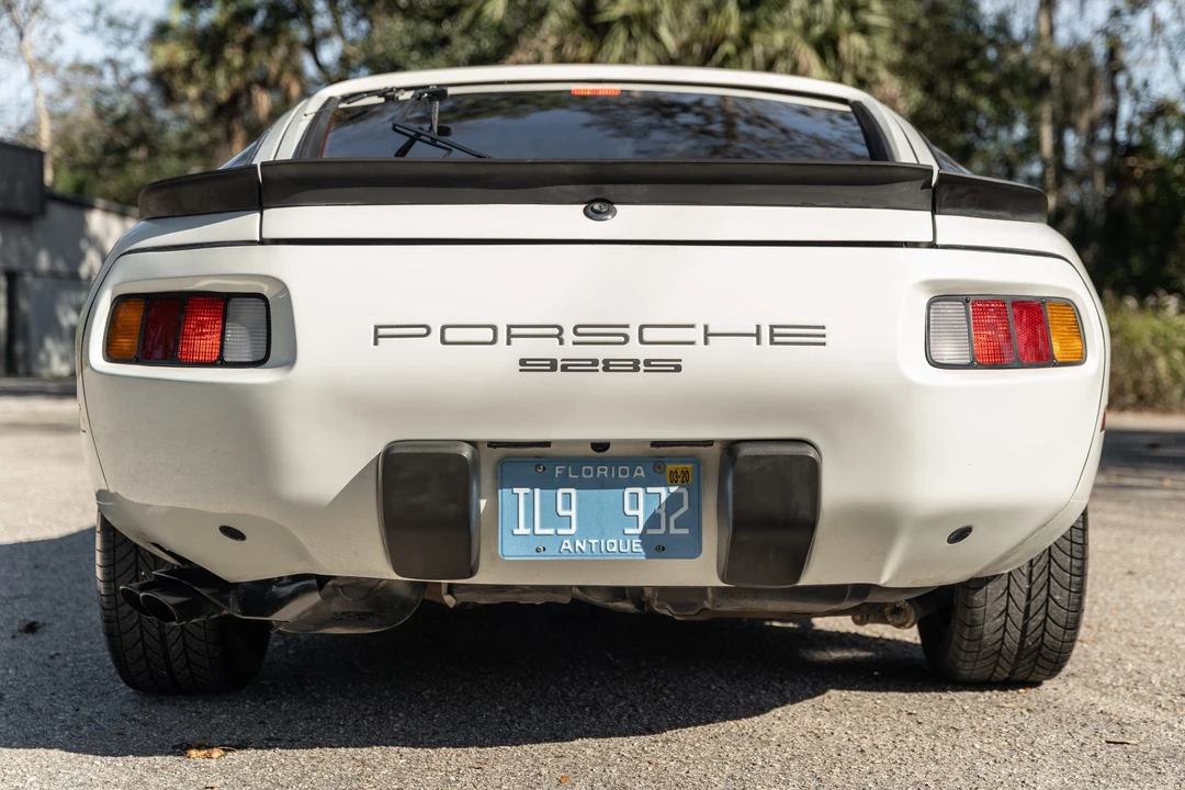 1986 Porsche 928 S - Image 6 of 31