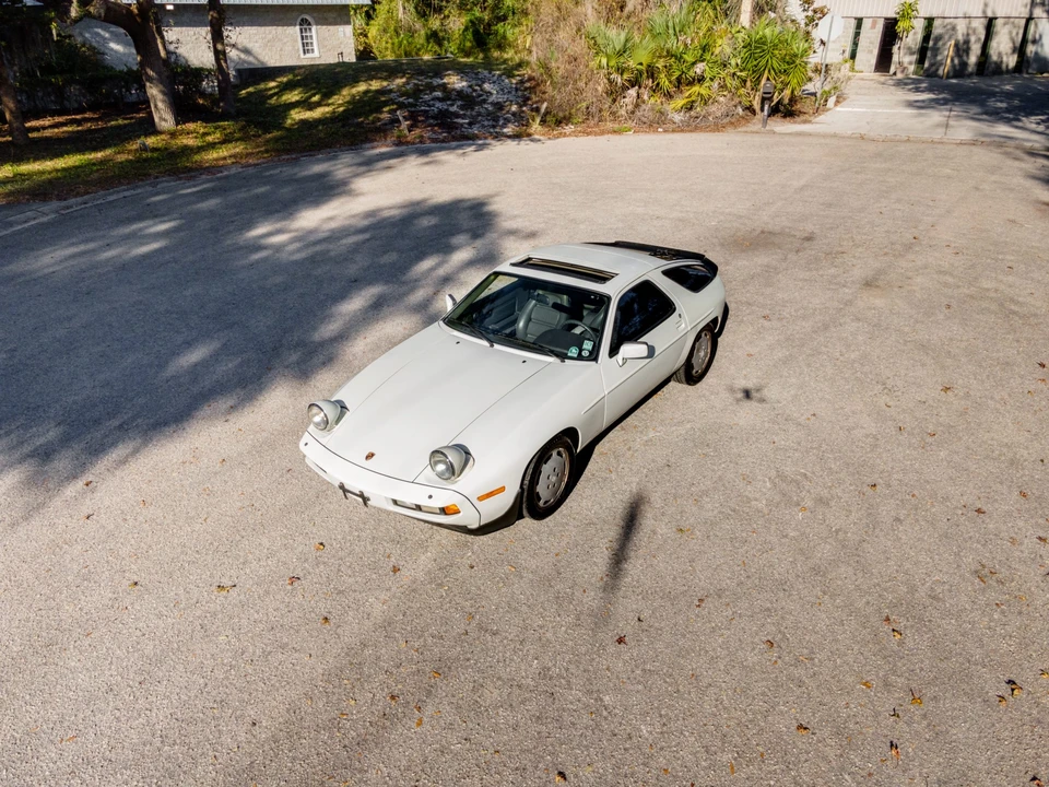 1986 Porsche 928 S - Image 9 of 31