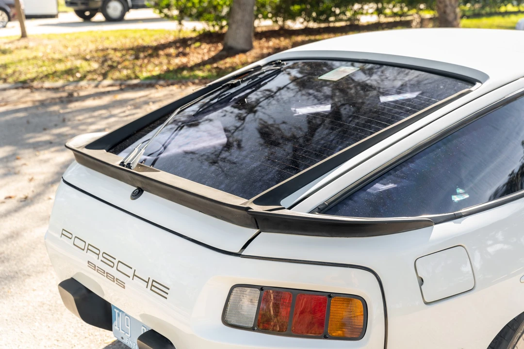 1986 Porsche 928 S - Image 29 of 31