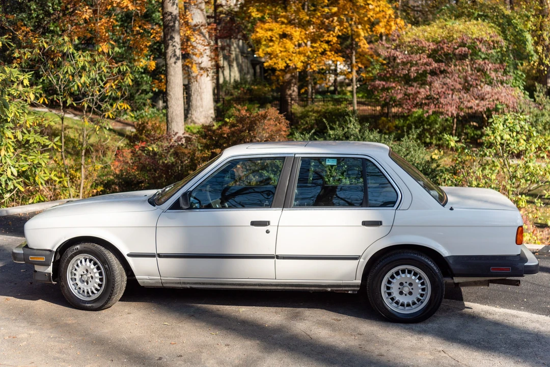 1987 BMW E30 3 Series - Image 7 of 31