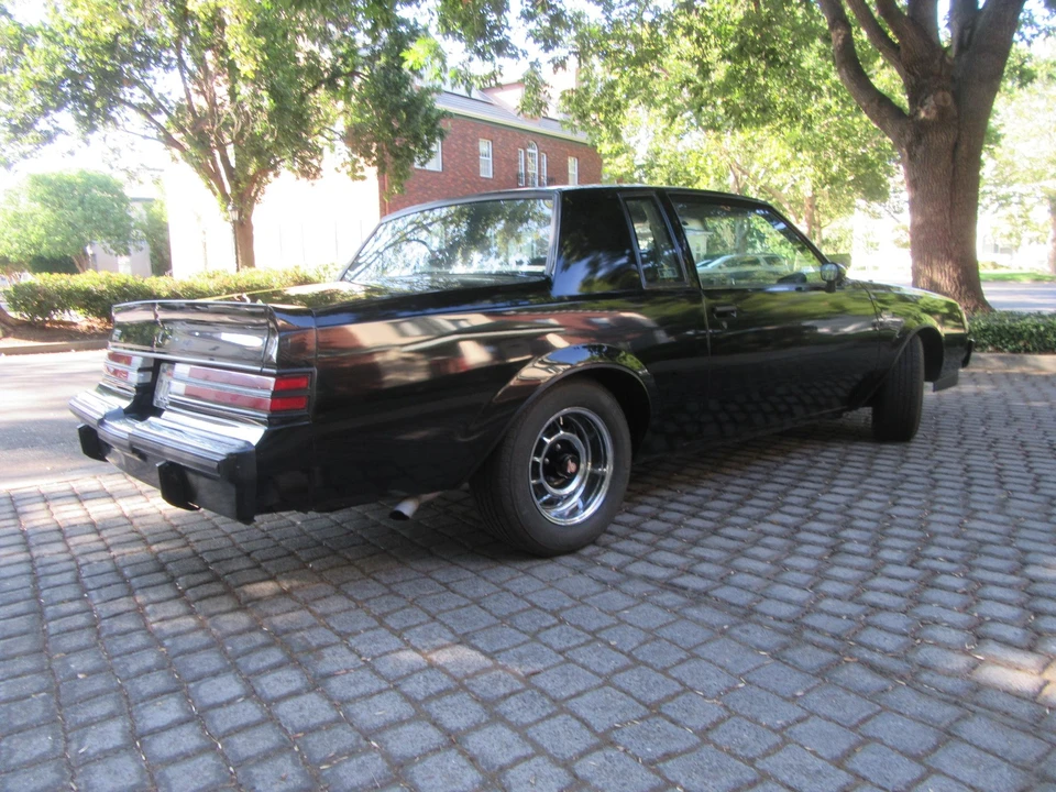 1987 Buick Grand National - Image 22 of 31