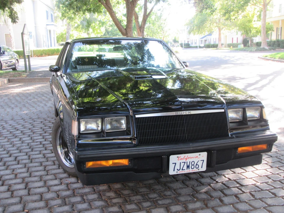 1987 Buick Grand National - Image 30 of 31